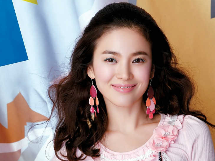市場的背后是對終端用戶的把握。在移動(dòng)互聯(lián)網(wǎng)時(shí)代，